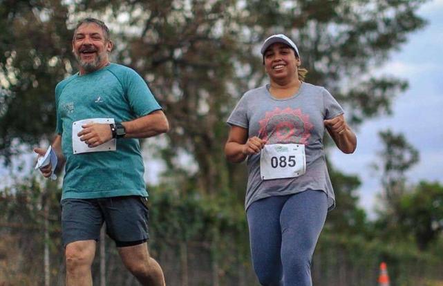 跑步后肌肉酸痛怎么快速恢复,跑步膝盖酸痛的恢复方法