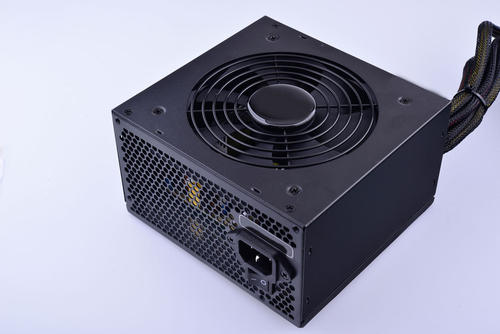 台式电脑电源不够会影响usb接口吗,台式电脑电源不足会卡吗