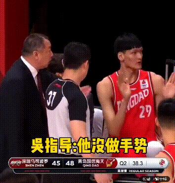 cba裁判被打得最惨的一次,再现争议盘点cba裁判最尴尬时刻