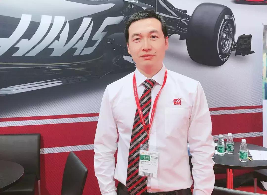 不到30万就买纯进口,不到40万的贴牌奔驰