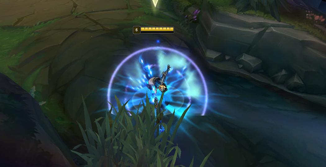 LOL：锐雯很强*杀虐**路人局，职业赛场上却鲜有露面，原因有这些