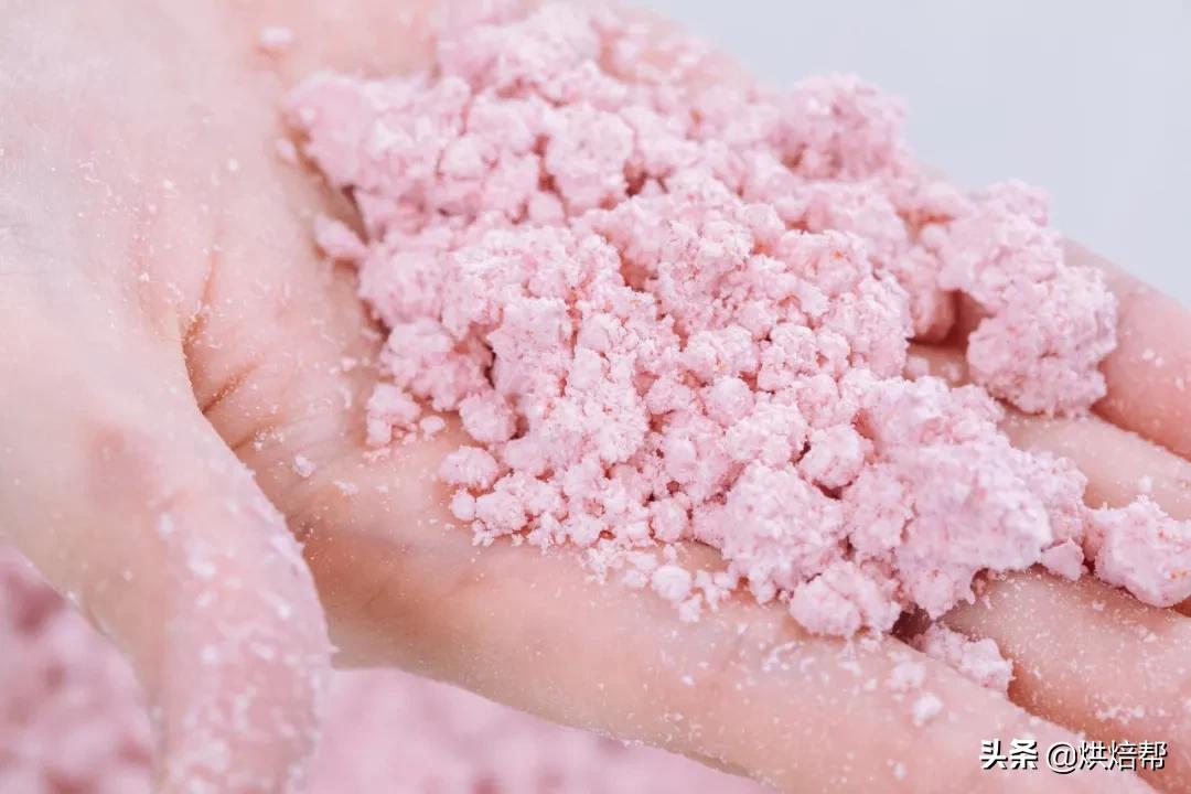 宝宝蒸糕才好吃又松软,普通面粉给宝宝做蒸糕