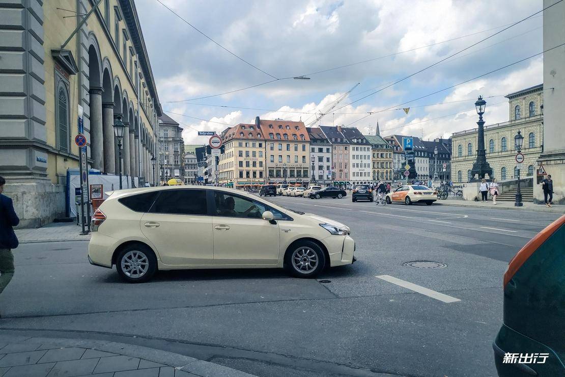 奥迪r8新能源版,奥迪r8新能源