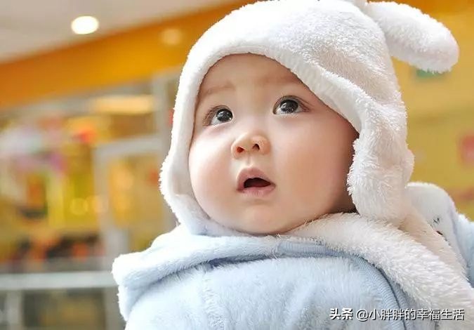 0到1岁的宝宝怎么喂养,0-1个月新生儿喂养标准