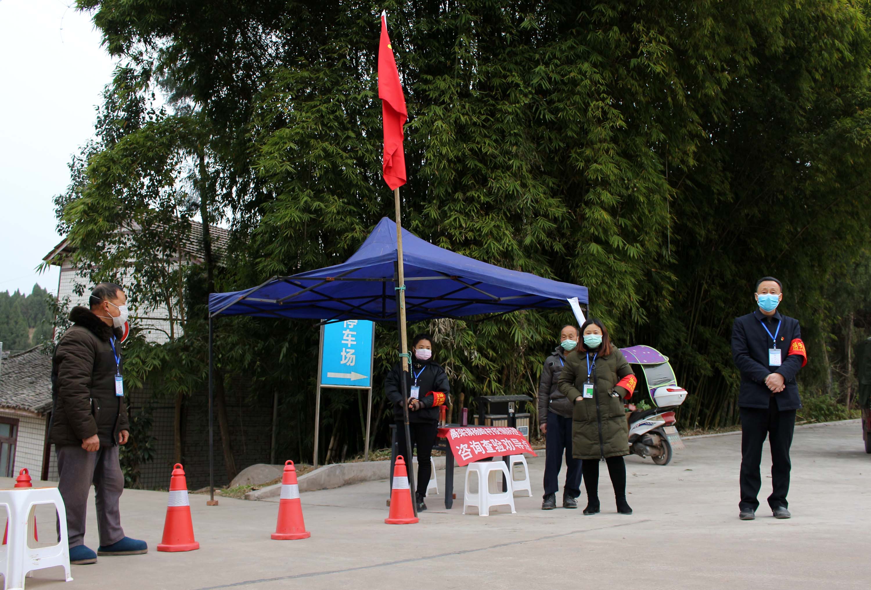 内江市中区各村支书名单,内江市东兴区松林村第一书记