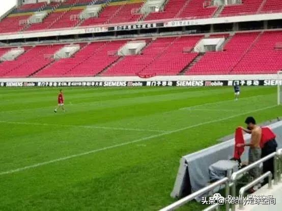 成都龙泉驿足球场规划,成都龙泉驿专业足球场开工仪式