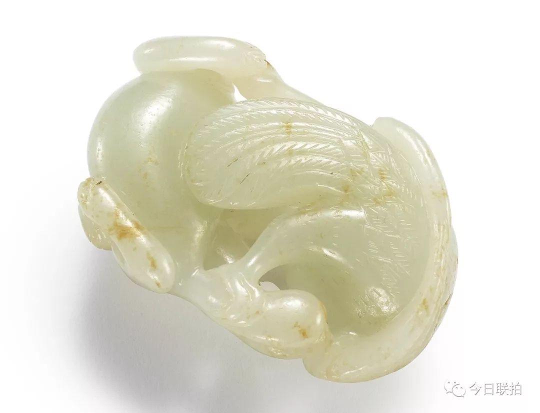 一只白玉小熊卖了670万，人家靠的是颜值！