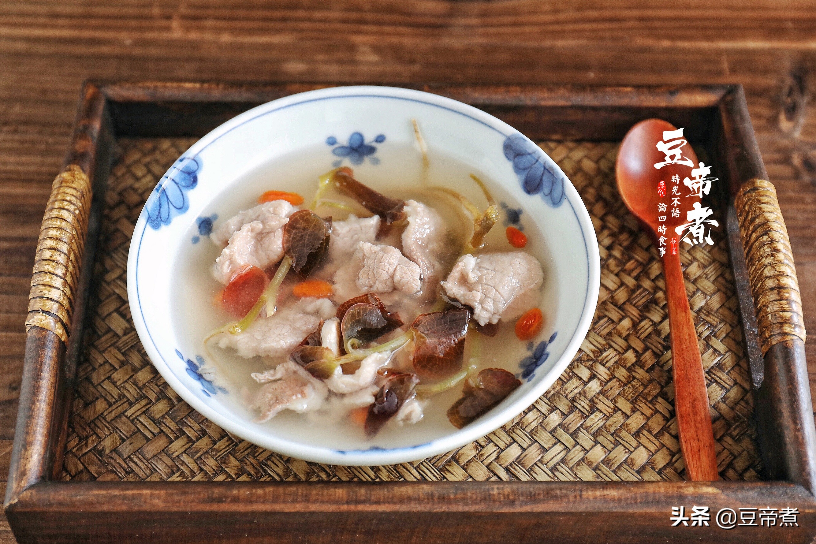 立秋后煲什么汤对身体有益,立秋后这道汤要经常做给家人喝