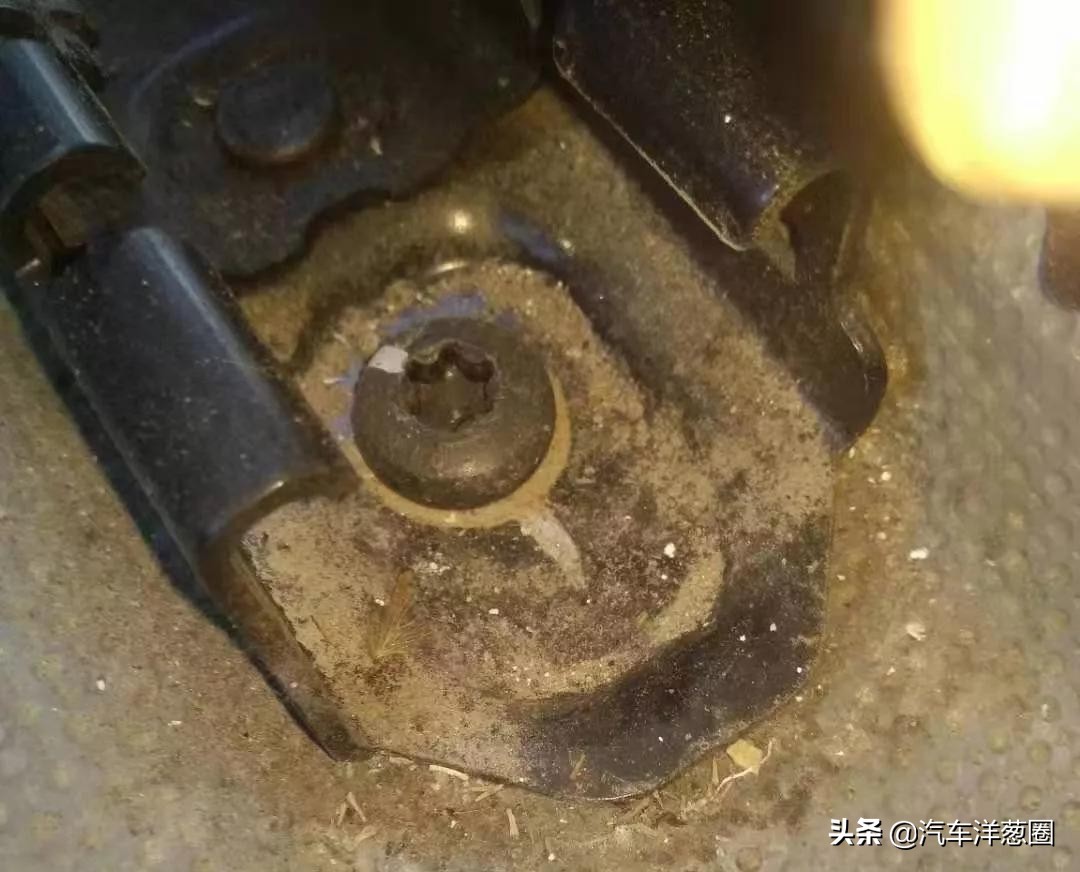 如何学习看二手车车况,如何判断二手车车况与价格