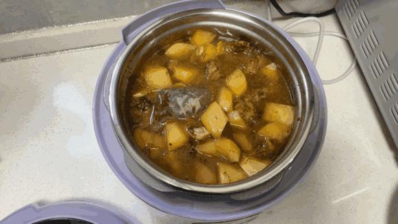 大宇电压力锅焖饭使用过程 (大宇电炖锅焖饭)