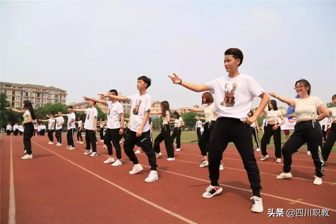 成都大学运动会来自不同国家,成都大学世界大学生运动会