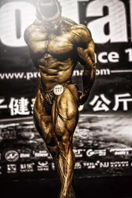 一健成名健身教练现状,一健成名老板多大了