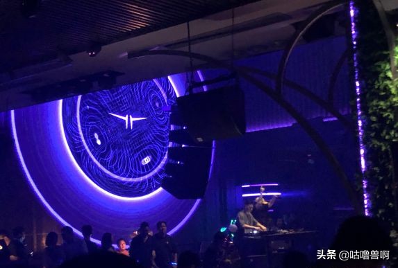 南京好玩蹦迪酒吧推荐,南京有什么好玩的蹦迪酒吧