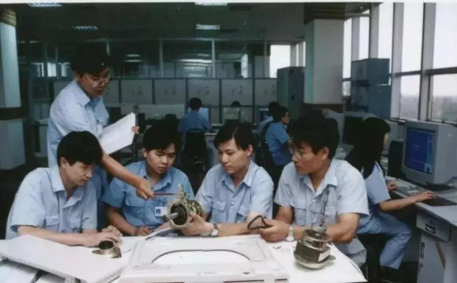 解放日报的意义,解放日报与汪伪政权