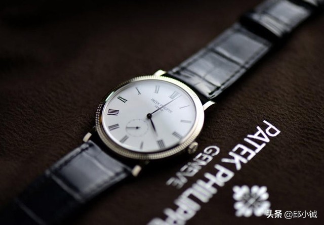 尴尬了!张馨予竟然送给男友一块假的“百达翡丽”