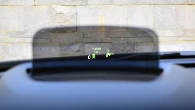 灵巧好开的车,中年女性宝马mini