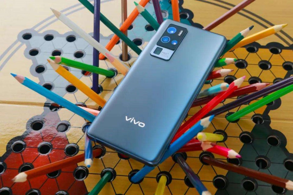 实体店跟网上买的差距,实体店和网上价格差别大能投诉吗