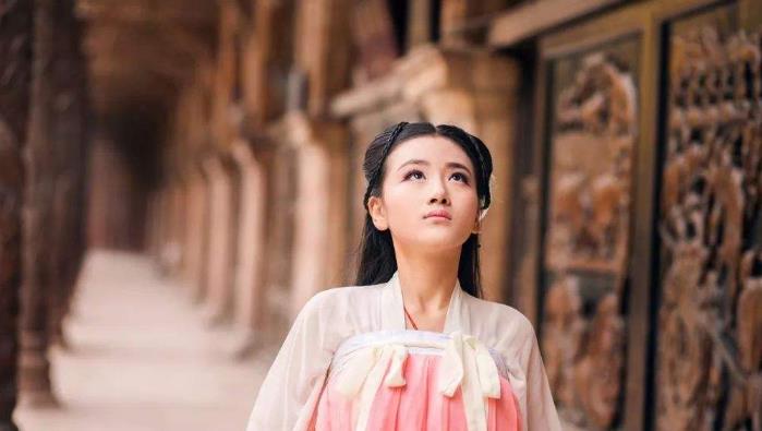 有关四季的古诗词及名句,描写四季的诗有哪些