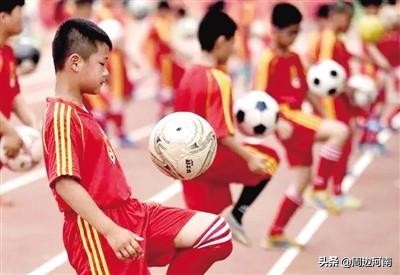 河南青少年足球特色学校,郑州哪所足球学校最好