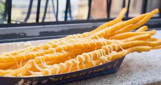 包头最适合去哪里吃小吃,包头小吃特色美食街