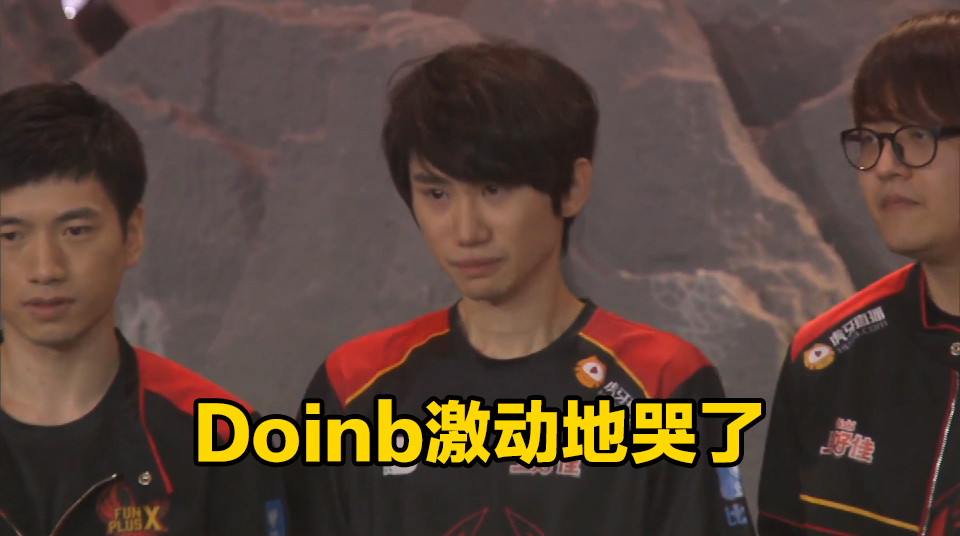 doinb直播游戏操作,doinb直播遇faker
