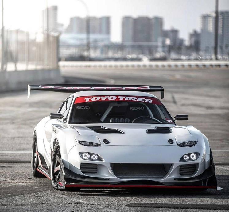 马自达rx7转子发动机到底有多强,汽车工业的巅峰之作马自达rx7爆改