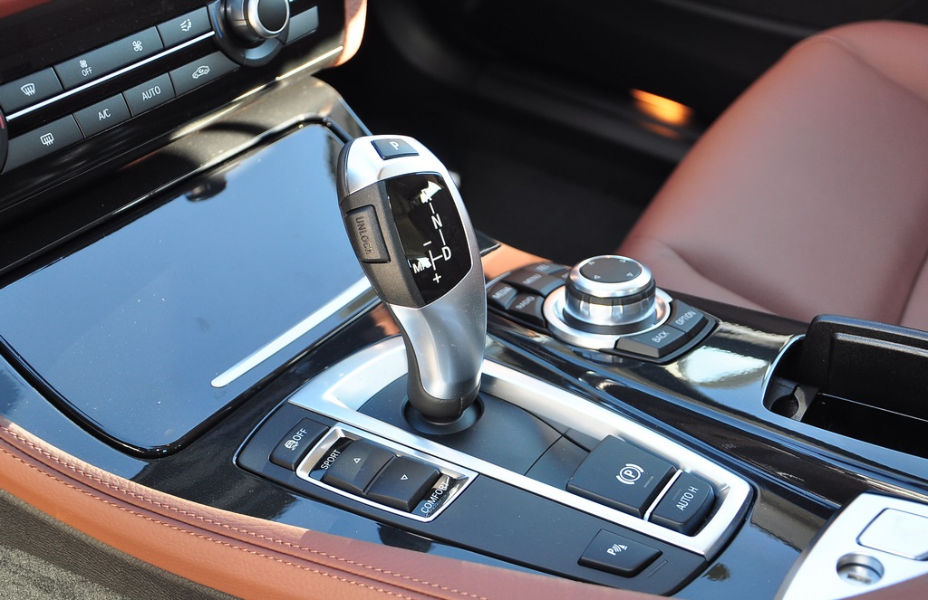 50万预算奥迪a6和宝马5系,40万预算买a6还是宝马5系