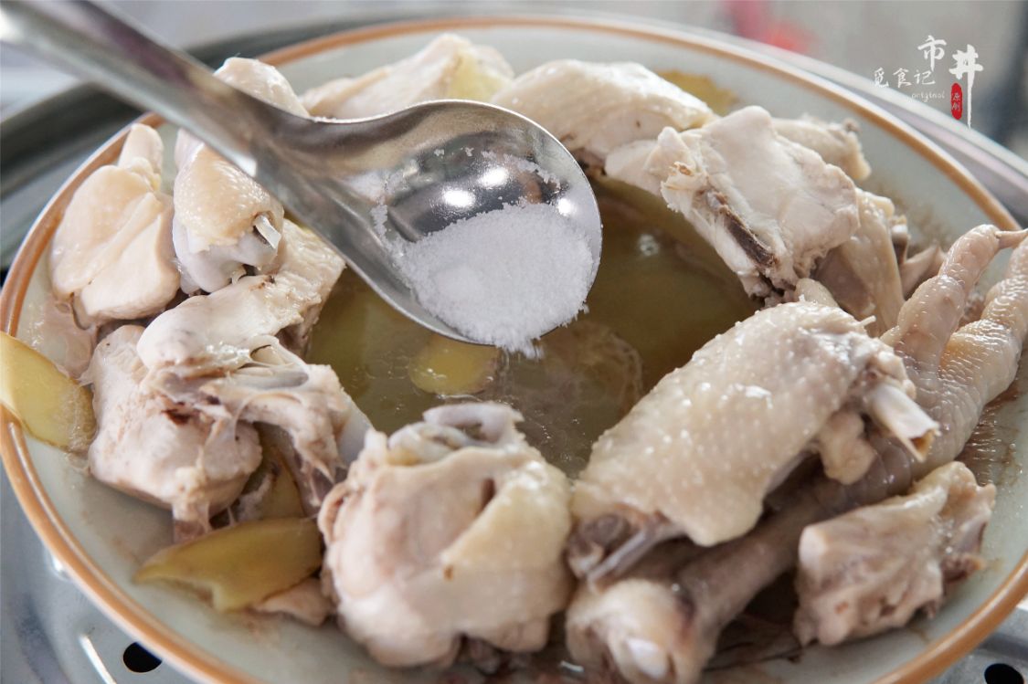 煮鸡汤最好吃的做法,鲜香鸡汤的做法