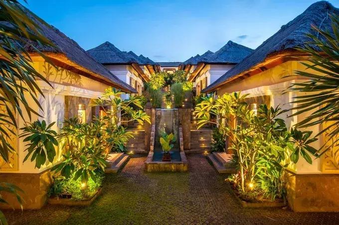 小艾种草：有一种治愈叫作在巴厘岛享受Spa