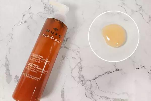 为什么雪莉皮肤那么好,雪莉皮肤为何这么白