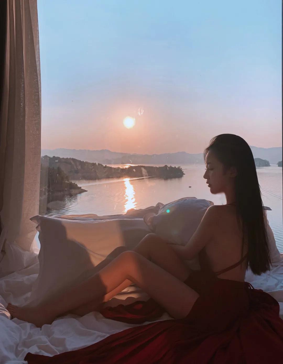 真正一线湖景！千岛湖这家“颜值杀”民宿自带一个超强属性