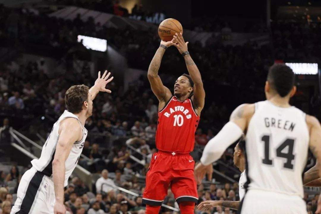 球员评价威尔胜和斯伯丁,篮球选威尔胜还是斯伯丁