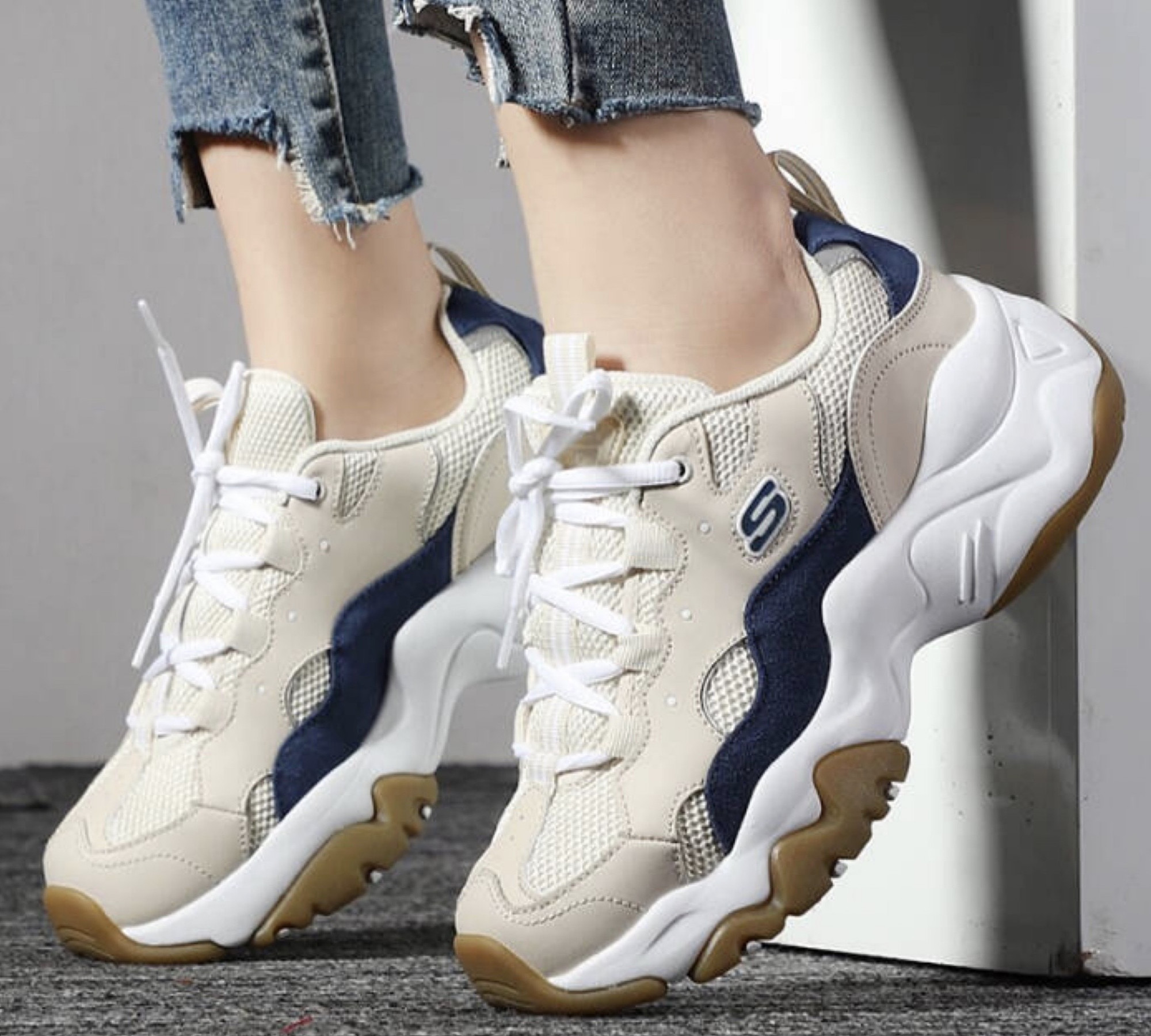 甜酷女生必备的几双鞋,女生都有哪些鞋