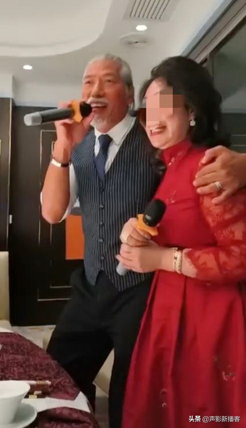 告别影坛成大老板,57岁的“乌鸦哥”张耀扬弃影从商完成自我救赎