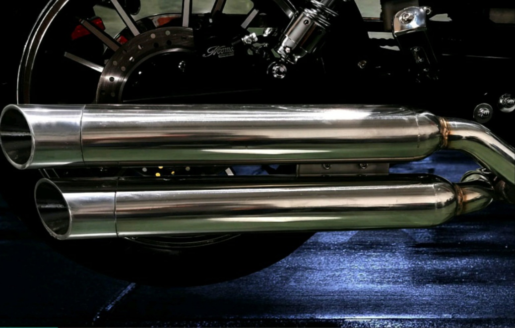 国产风暴太子摩托，双缸300排量，国四排放，1.58万，贵吗