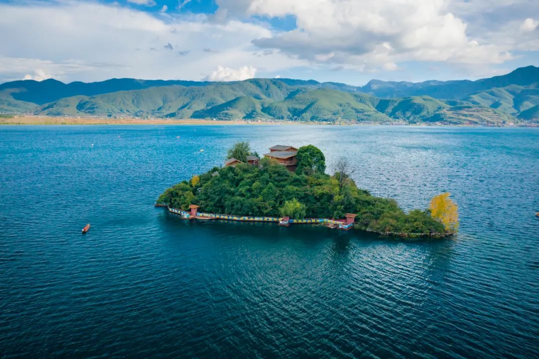 丽江是一个让人念念不忘的地方,丽江一个充满诗情画意的地方