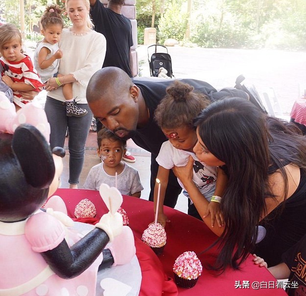 外国儿童生日蛋糕图片,欧美宝宝生日蛋糕