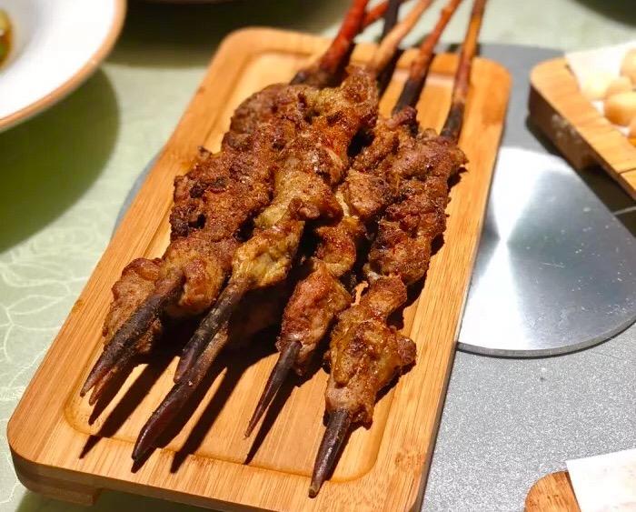 今夏“足球迷”三宝：欧冠、烧烤、啤酒