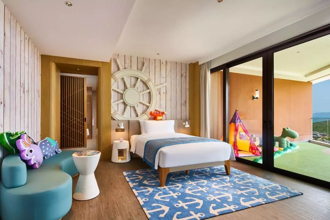 这才是真正意义上的豪华邮轮,号称全球顶级豪华邮轮