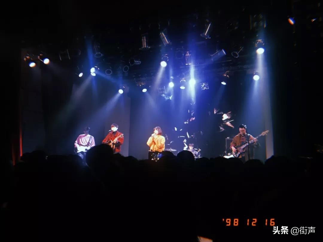 米未：当摇滚进入网综，《奇葩说》的爆款还能延续到乐队身上吗？