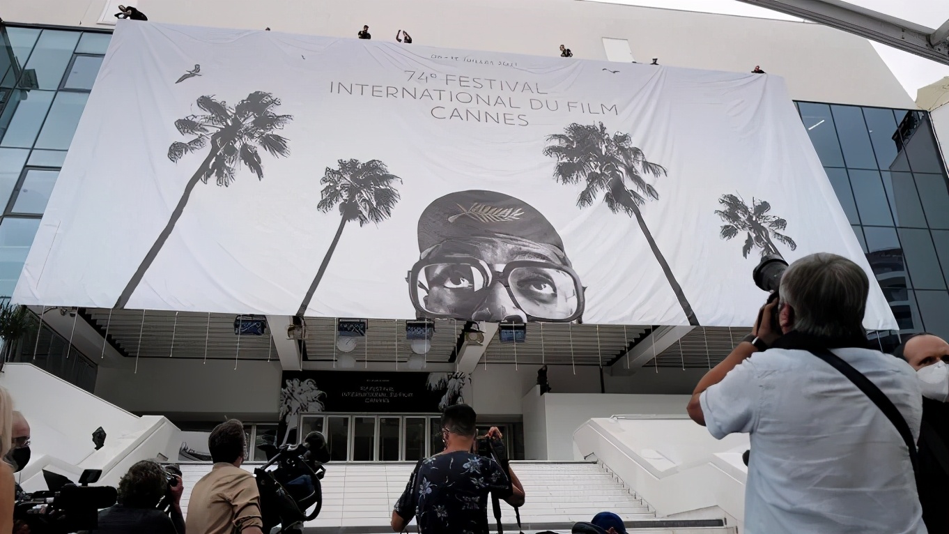 戛纳电影节是商业吗,戛纳电影节注重艺术还是商业