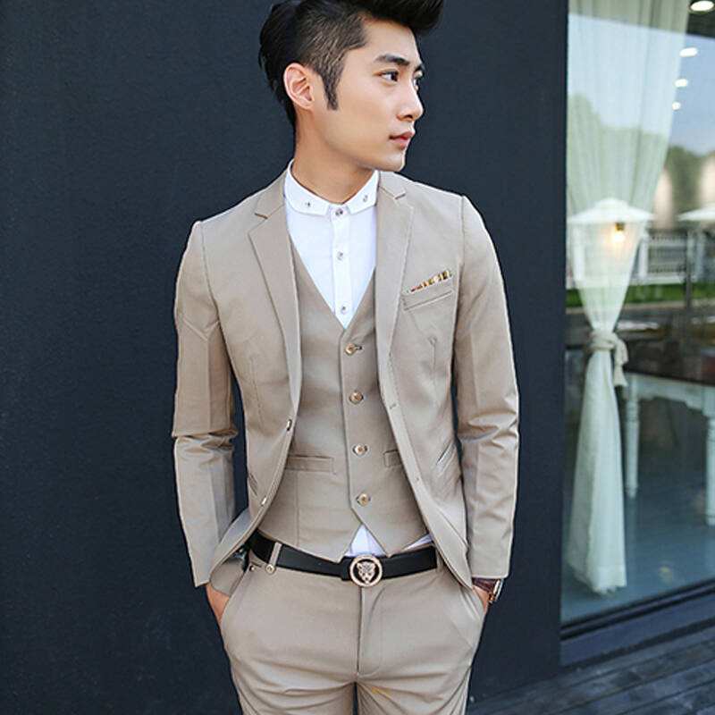 初秋马甲怎么穿好看,棋盘格针织马甲背心深秋款搭配