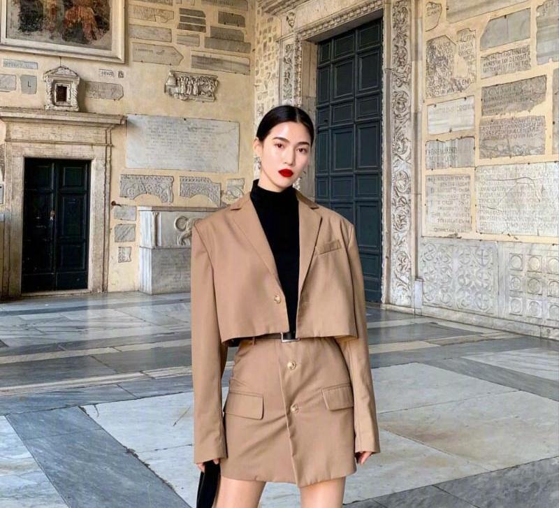 秋天衣服怎么穿搭更好看,秋天穿衣服怎样搭配好看