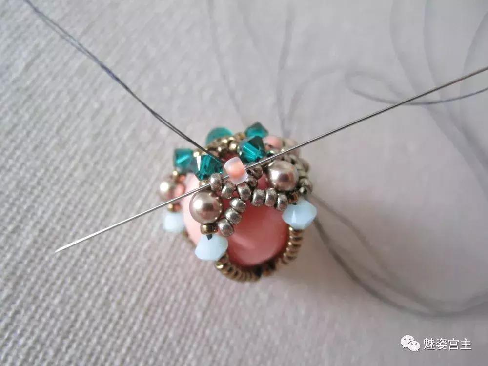 嘉德罗斯耳环怎么做教程,送你一副耳环