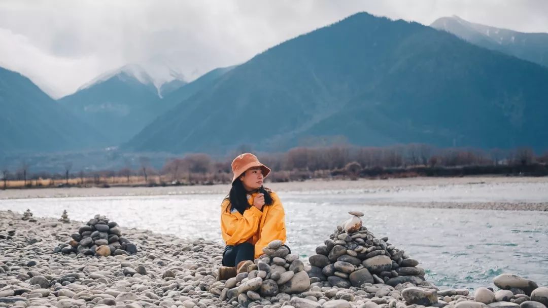 魔幻城市旅游景观,魔幻山城旅游感受