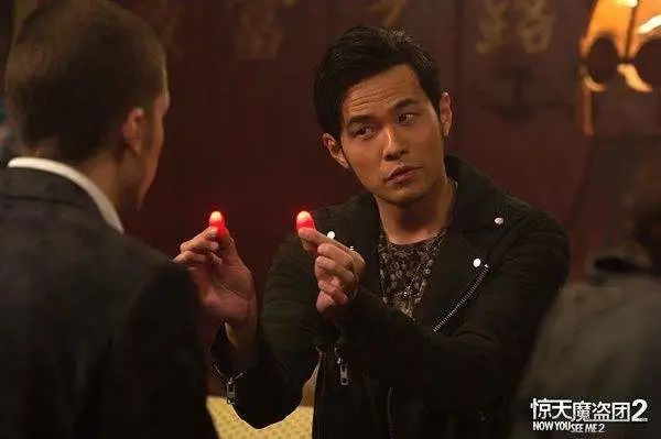 周杰伦奶茶捧在手心,把你捧在手心里周杰伦广告