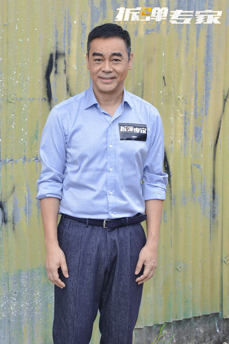 刘德华伤后全面复出接拍《拆弹专家2》搭档倪妮有没有CP感？