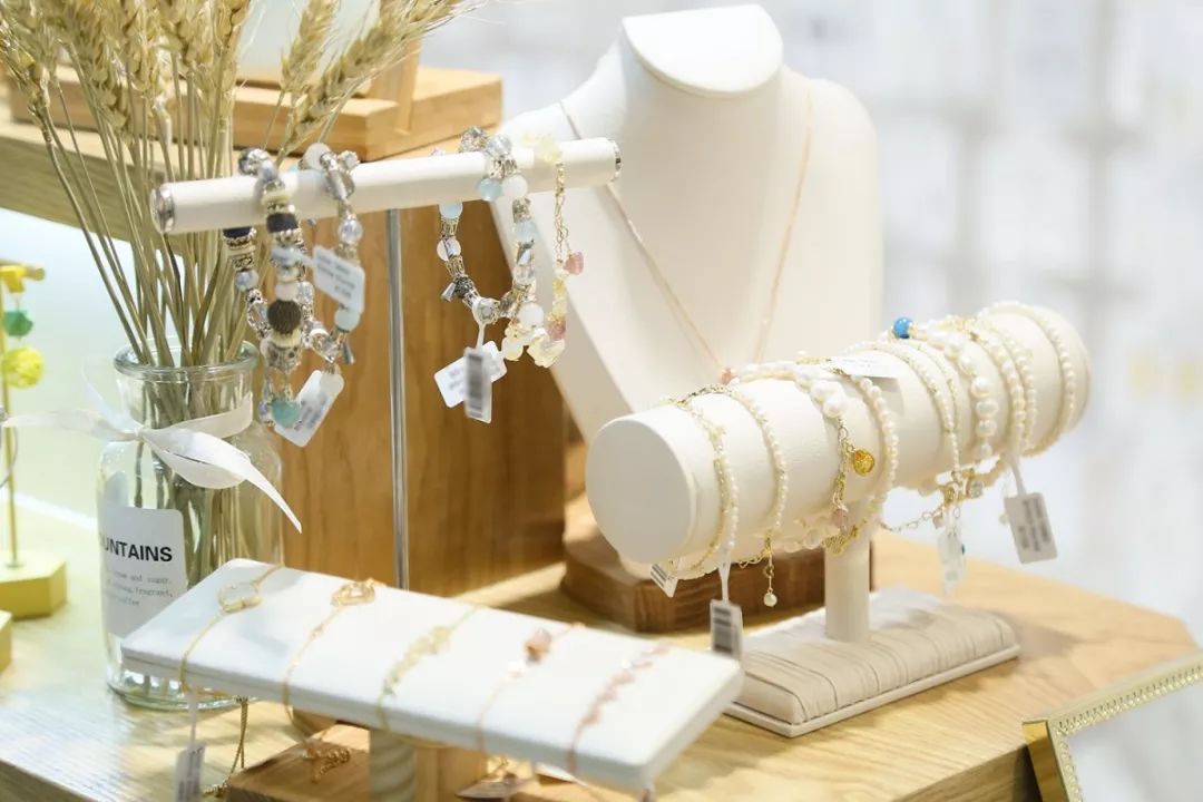 铂顿城珍珠首饰,铂顿城耳饰