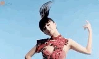 雷佳音优衣库广告是真的吗,雷佳音回应优衣库海报