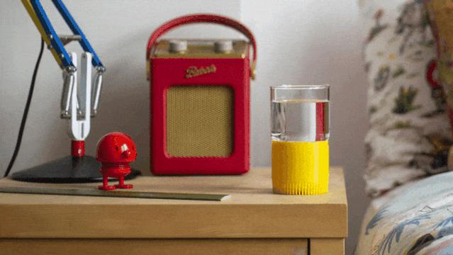 水杯的专属外衣,防滑防摔无声,为床边喝水服务